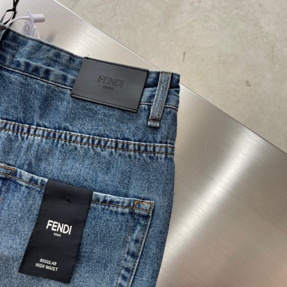 Fendi - Мужские штаны джинсы AH_0408FE2