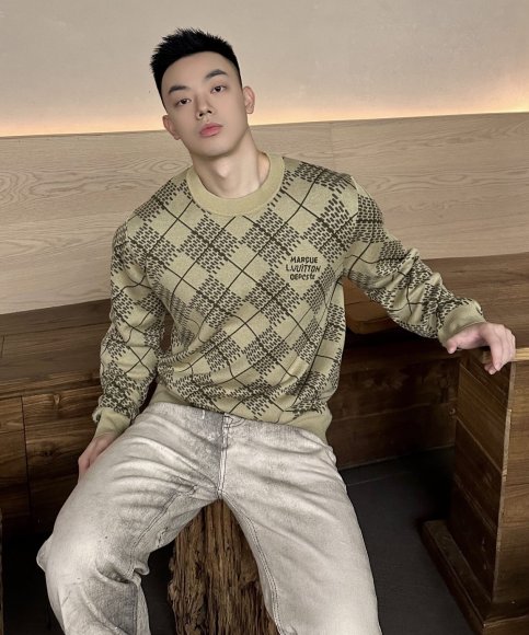 Louis Vuitton - Мужская шерстяная кофта свитер DZ_2410LV7