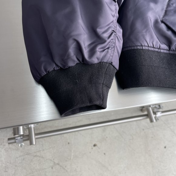 Balenciaga - Мужкая куртка ветровка бомбер TJ_2712BA2 Balenciaga - Мужкая куртка ветровка бомбер TJ_2712BA2