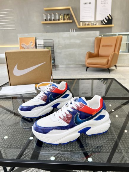 Louis Vuitton & Nike - Мужские кроссовки RU_2405LV1 Louis Vuitton & Nike - Мужские кроссовки RU_2405LV1