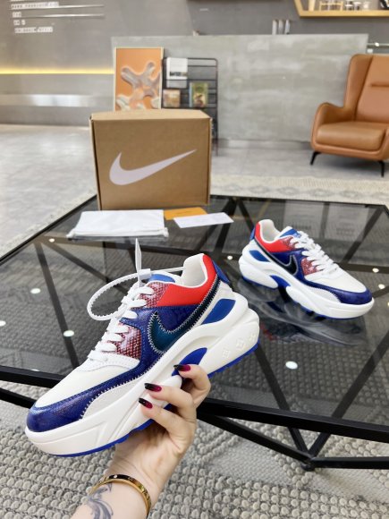 Louis Vuitton & Nike - Мужские кроссовки RU_2405LV1 Louis Vuitton & Nike - Мужские кроссовки RU_2405LV1