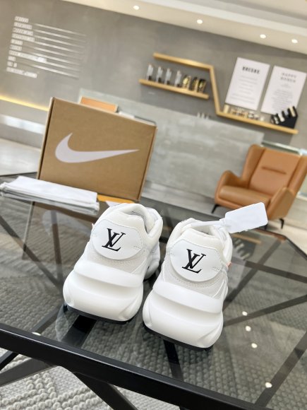 Louis Vuitton & Nike - Мужские кроссовки RU_2405LV1 Louis Vuitton & Nike - Мужские кроссовки RU_2405LV1