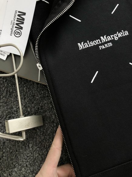 Maison Margiela MM6 - Мужская кофта толстовка DF_0910MM1