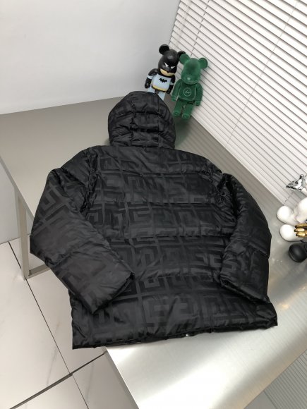 Givenchy - Мужская куртка пуховик DZ_0512GI1