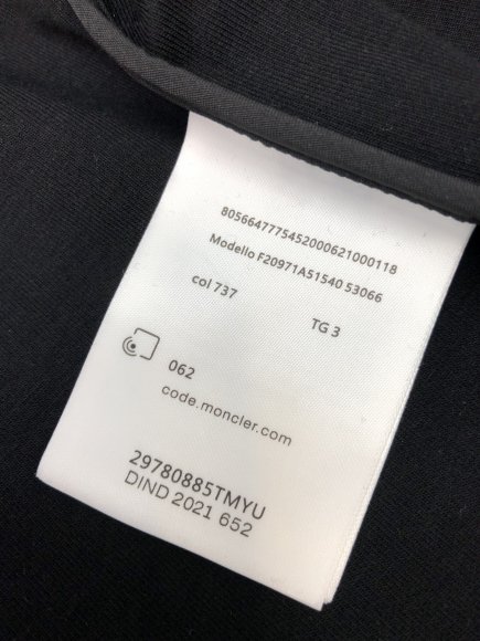 Moncler - Мужской спортивный костюм DZ_2410MO9 Moncler - Мужской спортивный костюм DZ_2410MO9