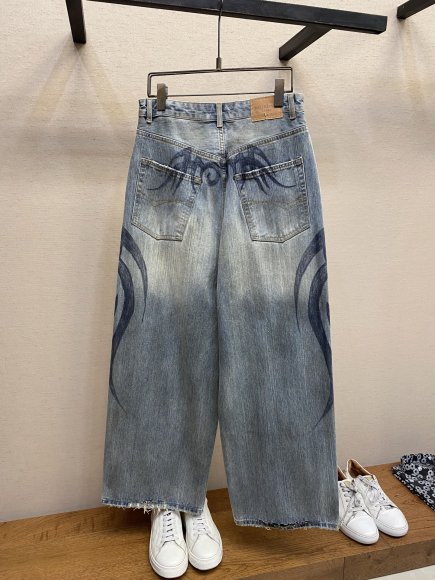 Balenciaga - Мужские штаны джинсы DZ_1702BA5 Balenciaga - Мужские штаны джинсы DZ_1702BA5