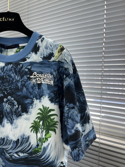 Louis Vuitton Surf - Мужская футболка майка TJ_2207LV7 Louis Vuitton Surf - Мужская футболка майка TJ_2207LV7