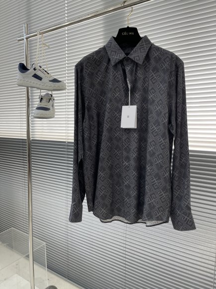Givenchy - Мужская рубашка DZ_2612GI6