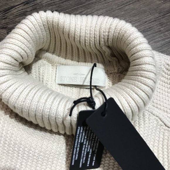 Stone Island Мужская кофта свитер STO_3108SI8 Stone Island Мужская кофта свитер STO_3108SI8