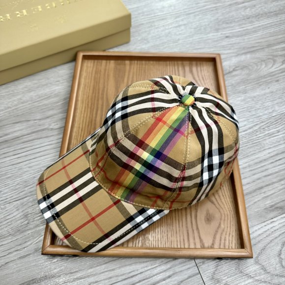 Burberry - Бейсболка кепка AO_1904BU1 Burberry - Бейсболка кепка AO_1904BU1
