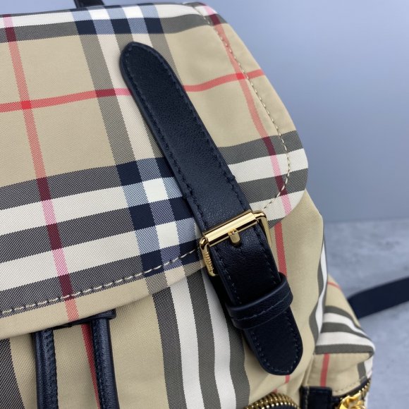 Burberry Сумка- рюкзак BU_1702BU3