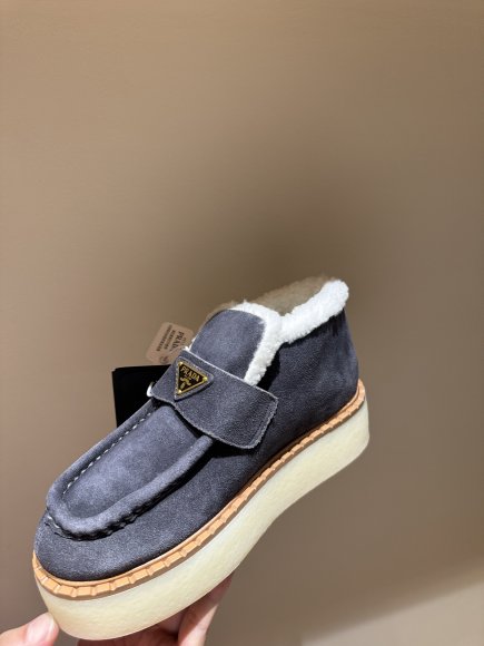 Prada - Женские ботинки KA_2510PR1