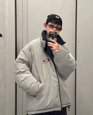 Balenciaga - Мужская двусторонняя куртка пуховик DZ_0512BA5 Balenciaga - Мужская двусторонняя куртка пуховик DZ_0512BA5