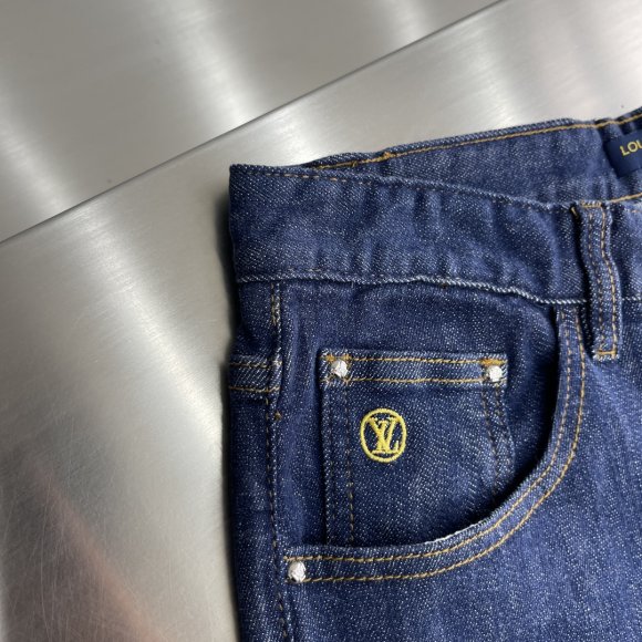 Louis Vuitton - Мужские штаны джинсы DZ_2612LV8