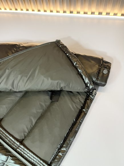 Prada - Мужская куртка пуховик DF_2609PR2