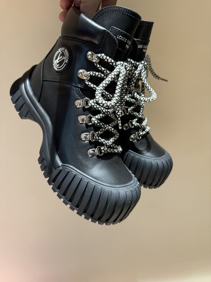 Louis Vuitton - Мужские ботинки берцы KA_2510LV2 Louis Vuitton - Мужские ботинки берцы KA_2510LV2