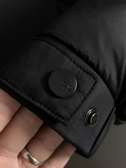 Fendi - Мужская куртка пуховик DF_0711FE6