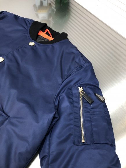 Prada - Мужская куртка бомбер пуховик DZ_0512PR6