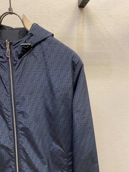 Fendi - Мужская двусторонняя куртка ветровка DZ_1702FE10