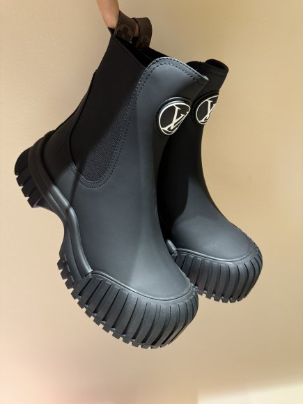 Louis Vuitton - Мужские ботинки челки KA_2510LV3