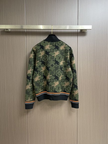 Louis Vuitton - Мужская кофта жакет свитер DZ_3012LV5 Louis Vuitton - Мужская кофта жакет свитер DZ_3012LV5