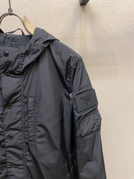 Prada - Мужская куртка ветровка DZ_1702PR11