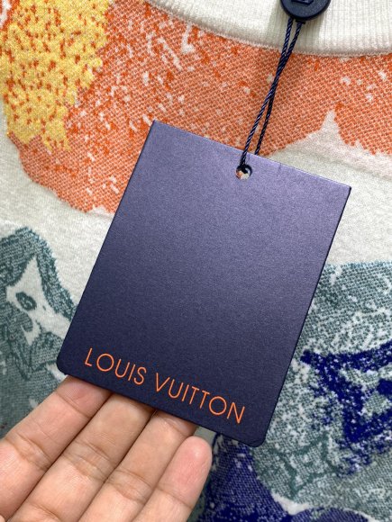 Louis Vuitton - Мужская кофта пуловер TI_2811LV8 Louis Vuitton - Мужская кофта пуловер TI_2811LV8