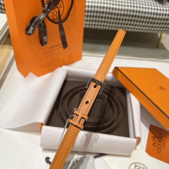 Hermes Женский ремень RE_0204HE4