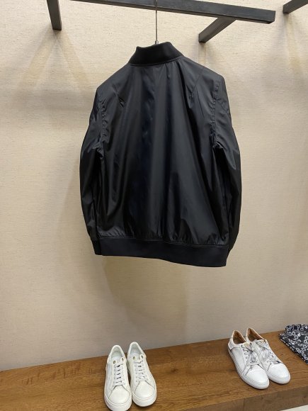 Prada - Мужская куртка ветровка DZ_1702PR7 Prada - Мужская куртка ветровка DZ_1702PR7