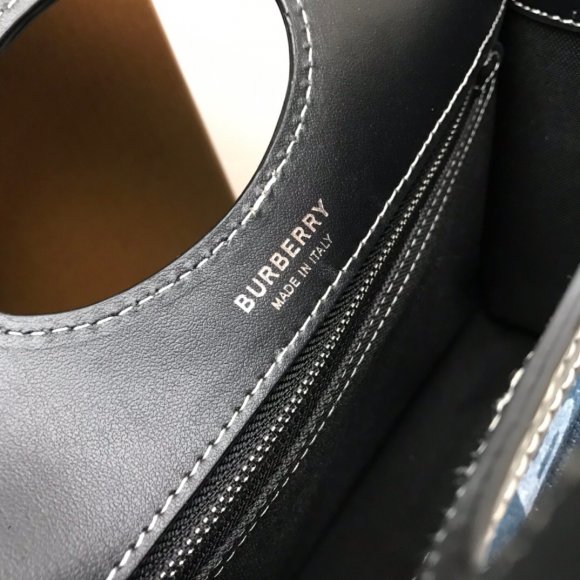 Burberry Сумка мессенджер BU1_1909BU1