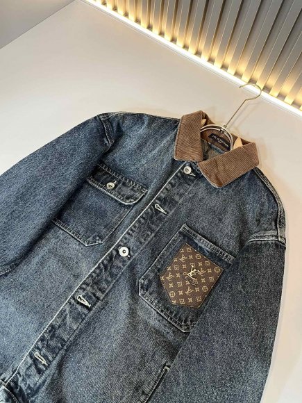 Louis Vuitton - Мужская джинсовая куртка ветровка DF_2609LV5 Louis Vuitton - Мужская джинсовая куртка ветровка DF_2609LV5