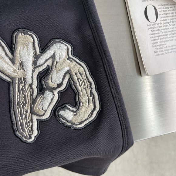 Y-3 Yohji-Yamamoto - Мужские трикотажные шорты DZ_0504YY10