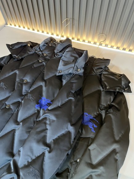 Burberry - Мужская куртка пуховик DF_2609BU7 Burberry - Мужская куртка пуховик DF_2609BU7