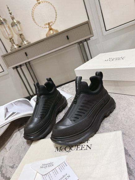 Alexander McQueen - Женские ботинки кроссовки A1_2911AM1W Alexander McQueen - Женские ботинки кроссовки A1_2911AM1W