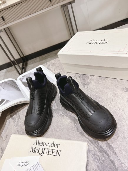 Alexander McQueen - Женские ботинки кроссовки A1_2911AM1W Alexander McQueen - Женские ботинки кроссовки A1_2911AM1W