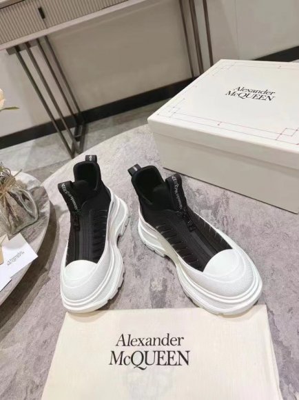 Alexander McQueen - Женские ботинки кроссовки A1_2911AM1W Alexander McQueen - Женские ботинки кроссовки A1_2911AM1W