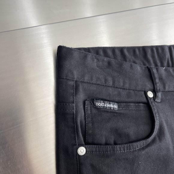 Dolce & Gabbana - Мужские джинсовые шорты TJ_2006DG3