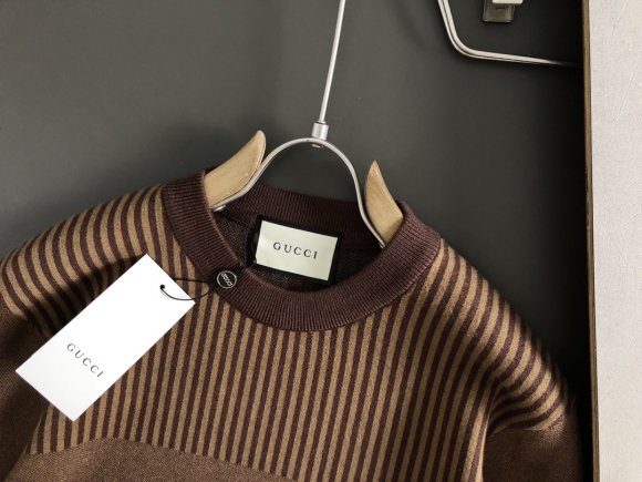 Gucci - Мужская кофта свитер DF_2008GU6 Gucci - Мужская кофта свитер DF_2008GU6