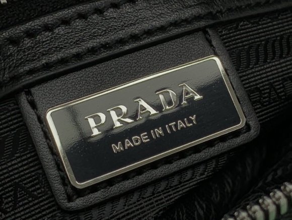 Prada Saffiano Сумка мессенджер BU_1105PR1