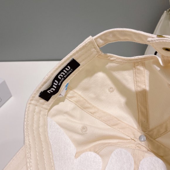 Miu Miu - Бейсболка кепка OR_1904MM4