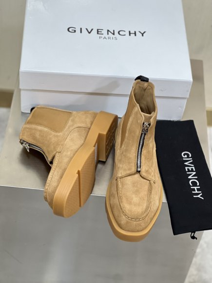 Givenchy - Мужские ботинки BL_2712GI6