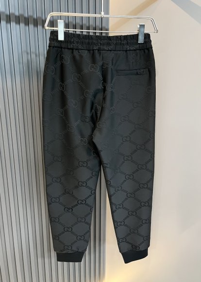 Gucci - Мужской спортивный костюм DF_2609GU9 Gucci - Мужской спортивный костюм DF_2609GU9