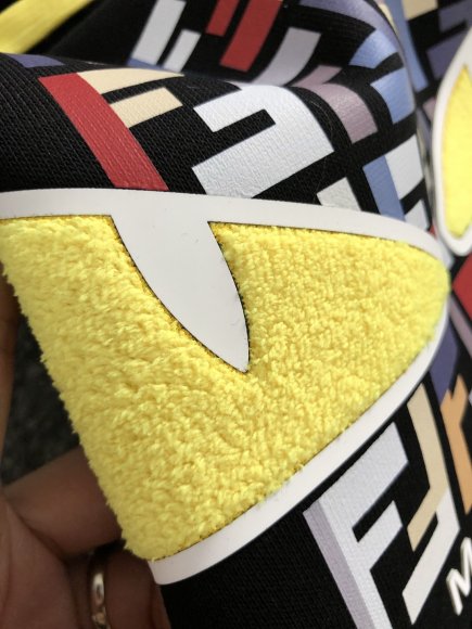 Fendi - Мужская кофта свитер кардиган CF_0910FE12 Fendi - Мужская кофта свитер кардиган CF_0910FE12