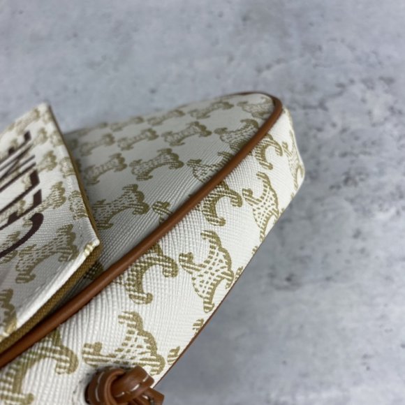 Celine Triomphe Triangle Сумка мессенджер BU_1105CE2