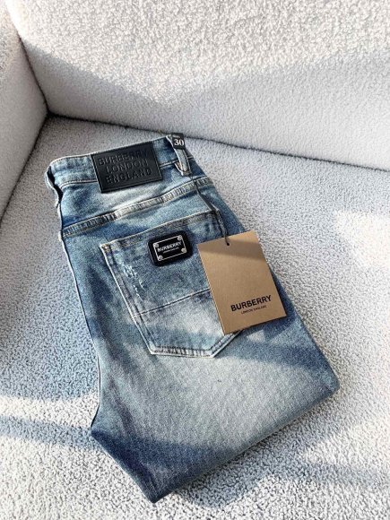 Burberry - Мужские штаны джинсы DF_1101BU8