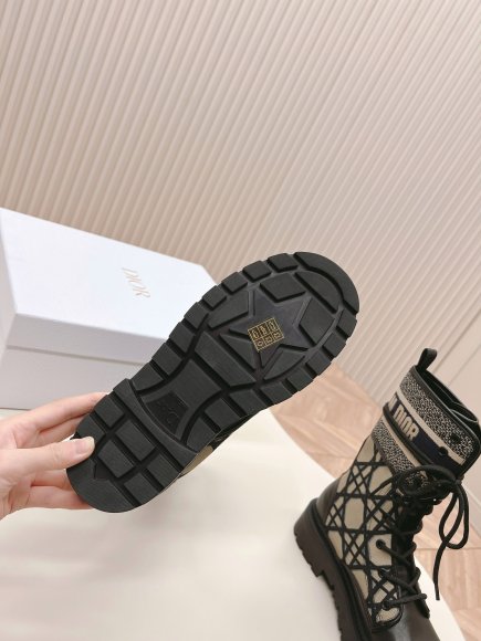 Dior D-Major - Женские зимние ботинки берцы MO_2510DI5