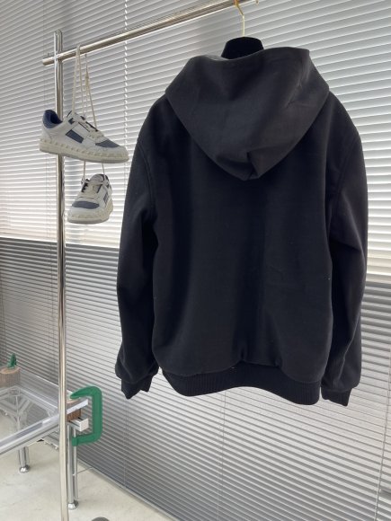 Louis Vuitton - Мужская шерстяная двусторонняя кофта куртка TJ_0612LV4 Louis Vuitton - Мужская шерстяная двусторонняя кофта куртка TJ_0612LV4