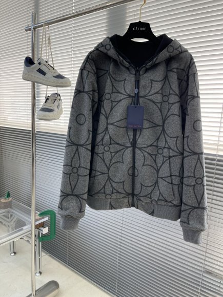 Louis Vuitton - Мужская шерстяная двусторонняя кофта куртка TJ_0612LV4 Louis Vuitton - Мужская шерстяная двусторонняя кофта куртка TJ_0612LV4