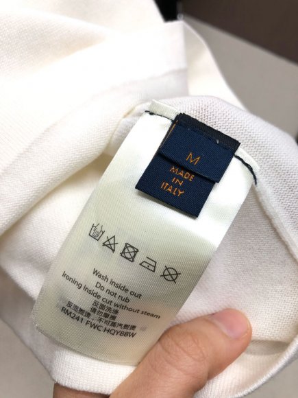 Louis Vuitton - Мужская футболка майка DZ_2102LV1