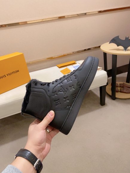 Louis Vuitton - Мужские зимние ботинки кроссовки A1_2911LV3